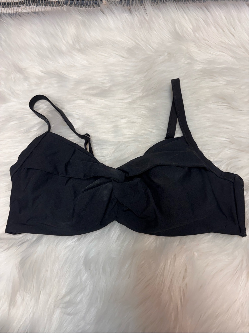 * | Athleta | swim top. Size 36 B/C.